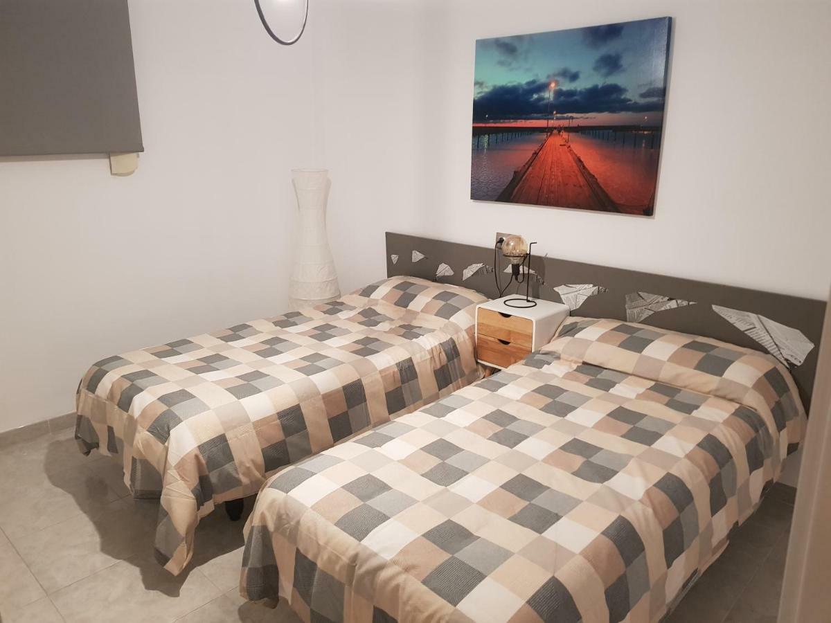 Apartamento Sol De Espana Камбрильс Экстерьер фото